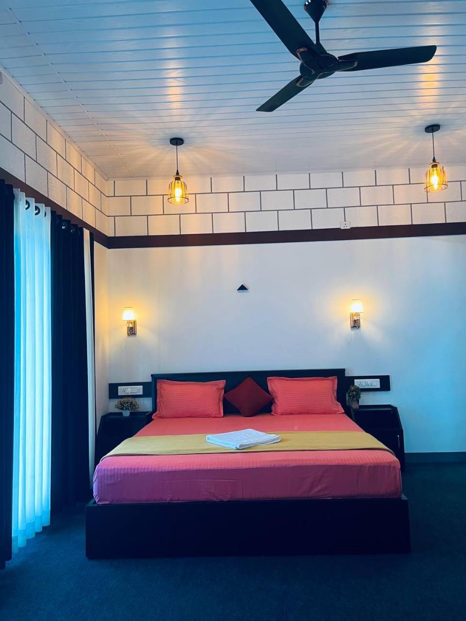 Linn View Home Stay Munnar Eksteriør billede